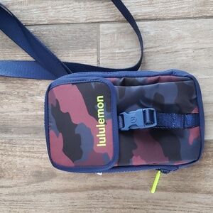 Lululemon Zip-Top Crossbody